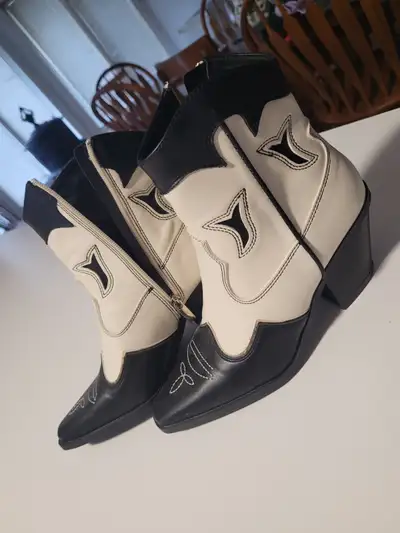 Cowboy boots, View more
