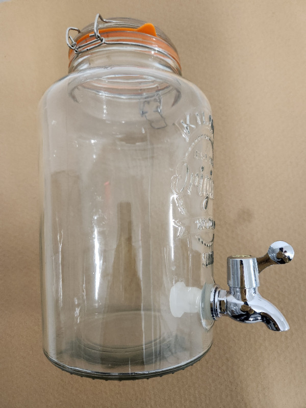 New, Kilner Quality Drink Dispenser With Clip Lid, 5L in Kitchen & Dining Wares in City of Toronto - Image 3
