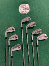 PXG 0211 ST Golf Irons Left 
