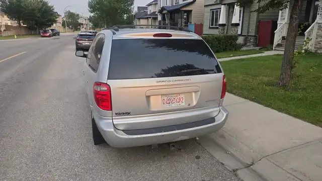 Dodge Caravan 556111280210585603