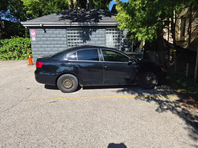 2013 VW Jetta 2.5532101987063582728