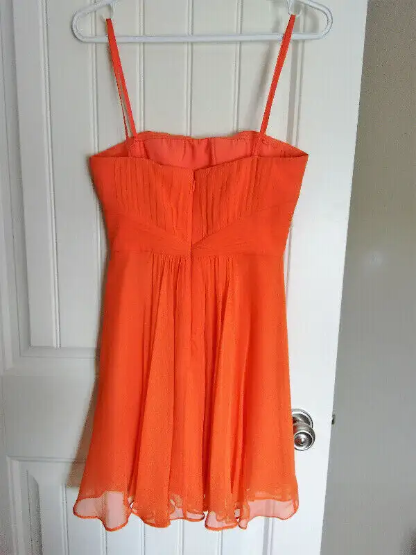 BCBG Duran Strapless Dress XS With Skirt Drape BNWT , size 04 in Women's - Dresses & Skirts in Edmonton - Image 4