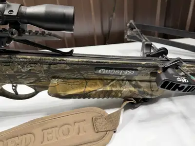 This Barnett Ghost 350 crossbow is a high-performance hunting tool that has been well-maintained and...