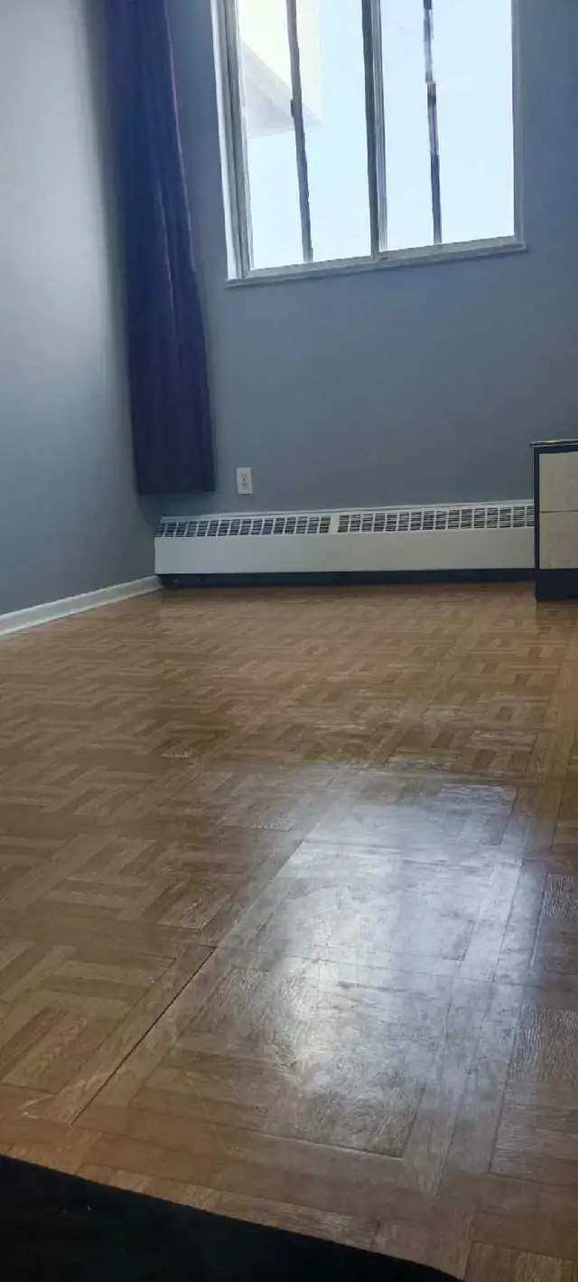 room for rent for women   in Room Rentals & Roommates in City of Toronto - Image 3