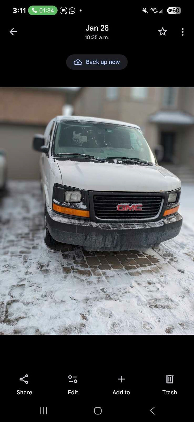 2016 GMC Savana 2500 V8 in Cars & Trucks in Mississauga / Peel Region - Image 3