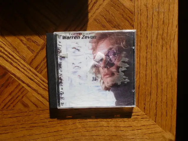 The Best Of – Warren Zevon     CD   $5.00 in CDs, DVDs & Blu-ray in Saskatoon - Image 2