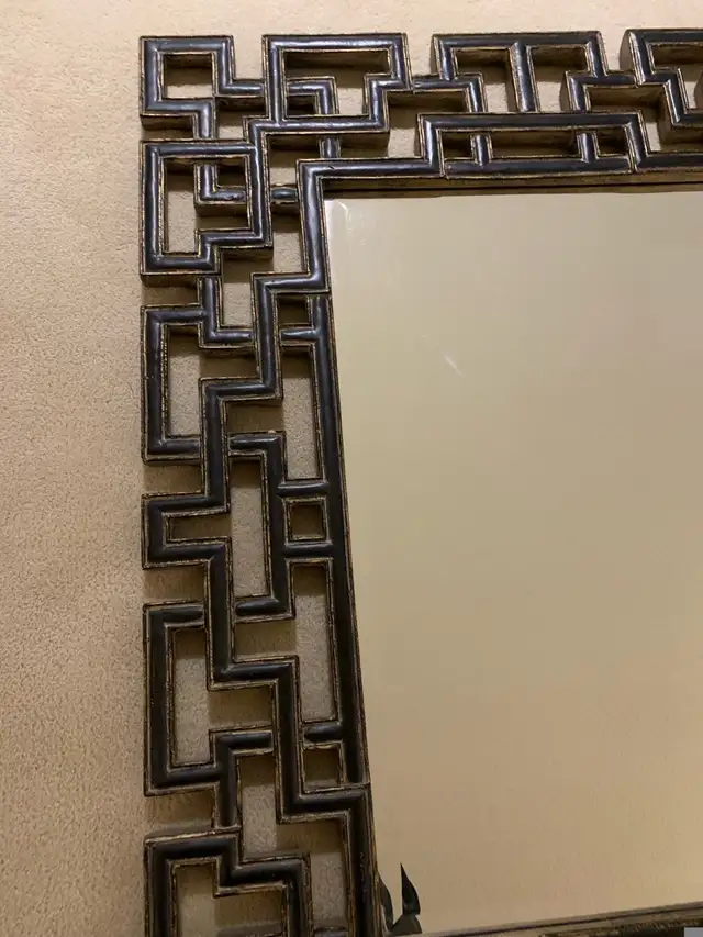 Large Framed BEVELLED Mirror- Price ADJUSTED in Home Décor & Accents in Calgary - Image 4