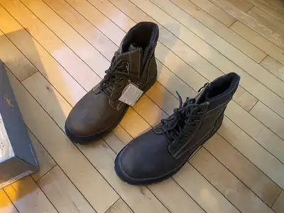 Chaussure d'hiver, View more