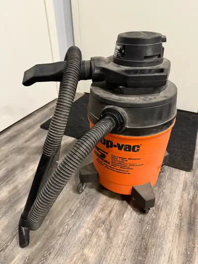 Shop-Vac Model 3331.5H 5 Gallon Wet/Dry Vacuum, View more