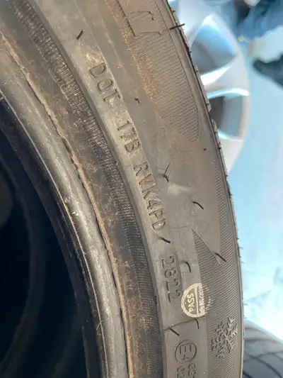 4 winter tires on sale DOT 22. Very good condition