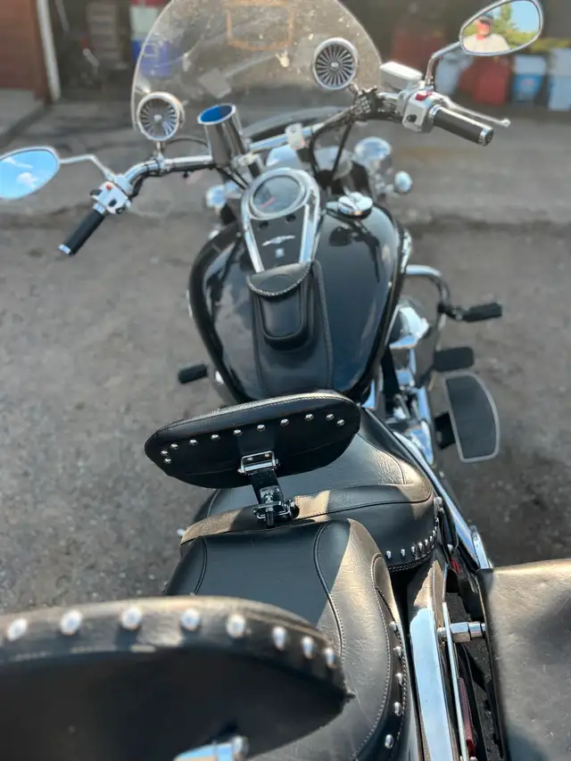 Suzuki Boulevard C109RT 2008 in Touring in Peterborough - Image 3