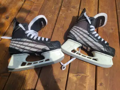 Bauer Skates size 7.5, View more