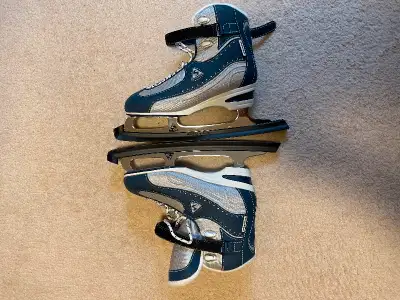 SOFTEC Women’s Skates, size 9, navy, grey, mint, View more