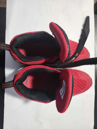 AND1 Boys' Showtime Sneakers, View more