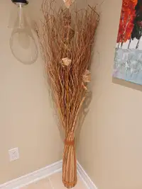 5 feet tall decorative straw/flowers 
