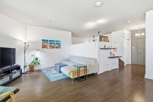 Rare sur le marché : Condo avec 2 stationnements intérieur — photo 3