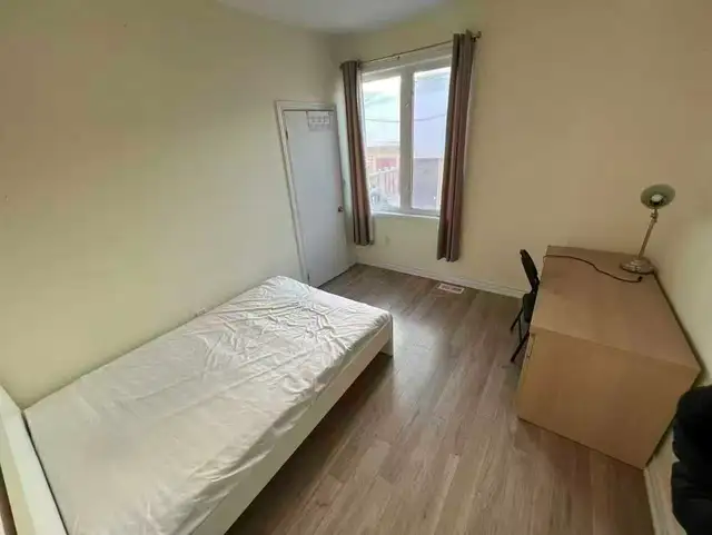 Room for rent