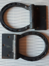  Cast Iron horseshoe cross tie brackets