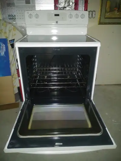 Cuisinière électrique Kenmore, View more