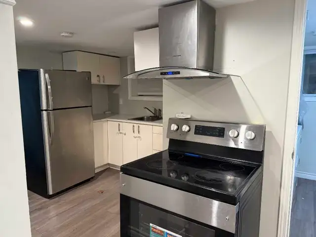 2 Bedroom Basement Apartment - Whitby in Long Term Rentals in Oshawa / Durham Region - Image 2