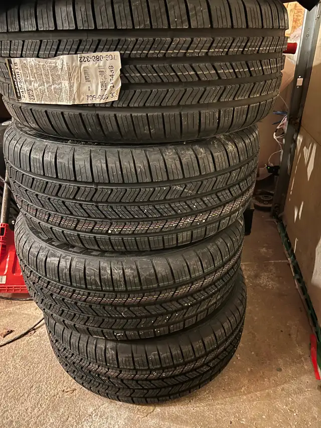 New GoodYear 245/50/18 all season tires in Tires & Rims in Bedford - Image 2