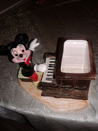 MICKEY MOUSE AT PIANO FIGURINE