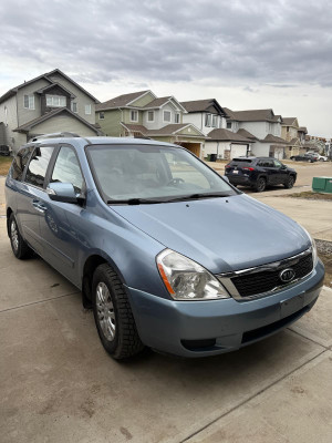 2012 Kia Sedona