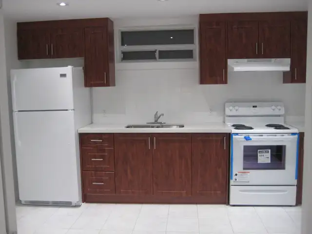 Two bad room basement apt for rent in Long Term Rentals in City of Toronto - Image 2