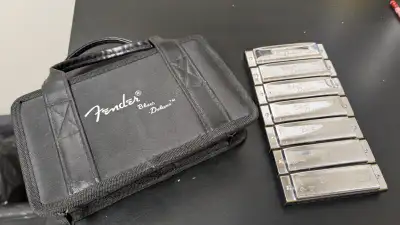 Fender Blues Deluxe Harmonicas - Pack of 7 w/Case, View more