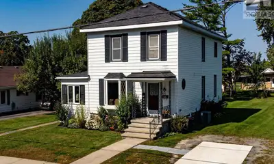 PRÈS DE L'EAU Libre maintenant...! Pointe aux Trembles, - TV 30"- Internet wifi et grand lit. Accès...