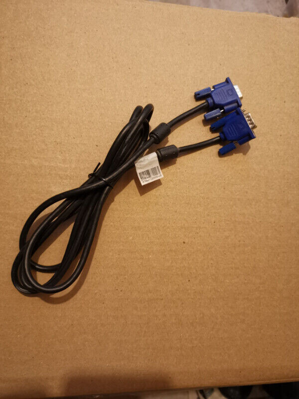 VGA Male-Male Cable 6Ft in Cables & Connectors in Mississauga / Peel Region - Image 2