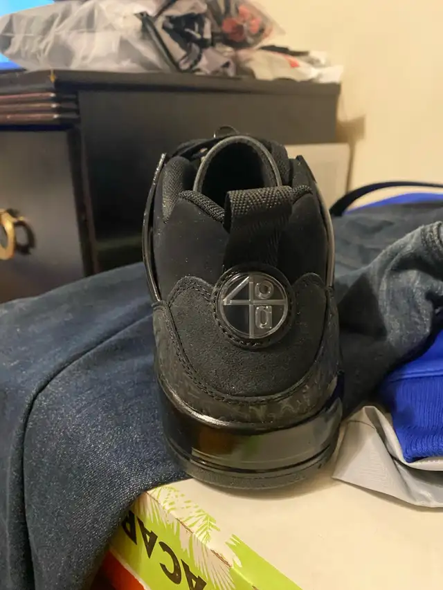 Air Jordan Spizike Low in Men's Shoes in Mississauga / Peel Region - Image 5