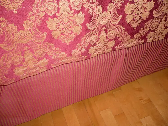 Couverture de lit queen size in Multi-item in City of Montréal - Image 4