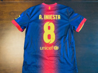 2012-2013 Vintage Barcelona Home Soccer Jersey - Iniesta - Large
