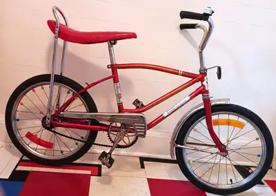 Cool! Vintage Rapido 'Super Deluxe' Kid's Bike w. Banana Seat, View more