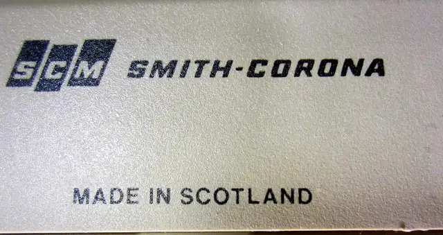 (JJD-142) Vintage Smith Corona Model QD 0122063771549973507124