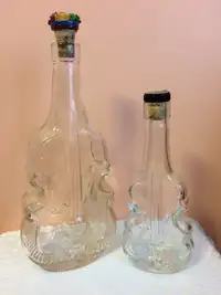Violin guitar shaped glass bottles 750 & 200 ml made in ITALY