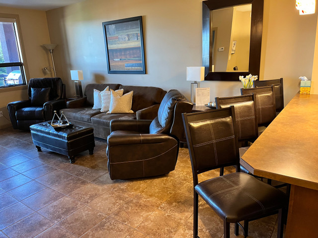 Furnished Kelowna Condo with 3 Queen Beds in British Columbia - Image 3