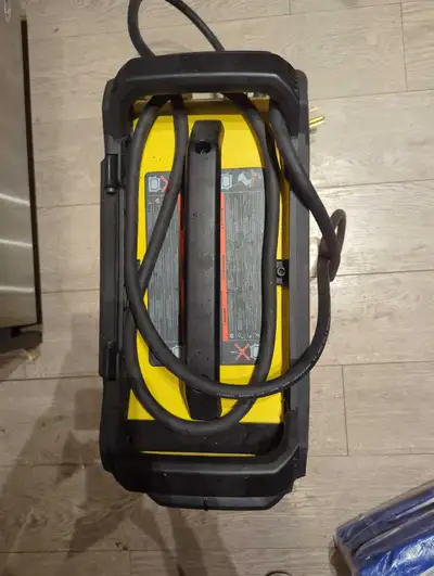 I'm selling my Esab EMP ic AC/DC welding machine, which is in brand new, never usedondition but read...