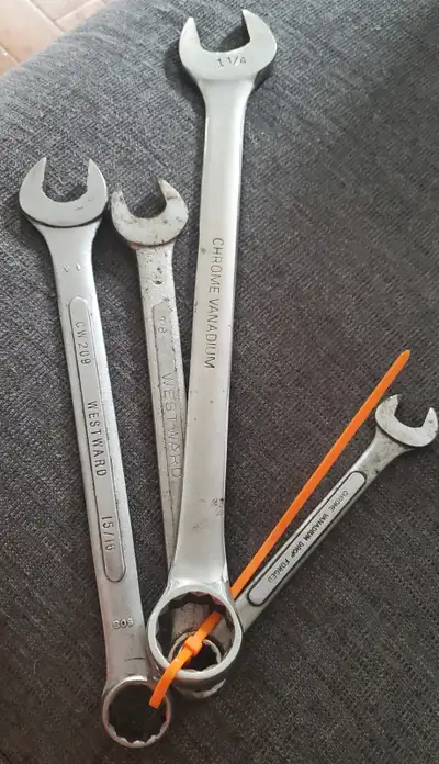 Handy wrench set for sale. Has Westward brand. Sizes are 1 1/4, 15/16, 7/8, and 5/8. Made with chrom...