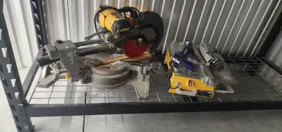 Clearing out our storage unit full of Construction power tools, fasteners, bits, lighting, heavy dut...