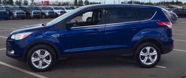 2015 FORD ESCAPE SE FWD in Cars & Trucks in Markham / York Region - Image 2