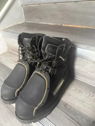 WORK BOOTS, View more
