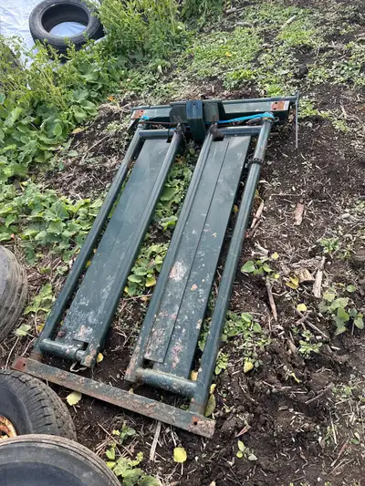 cattle headgate, View more