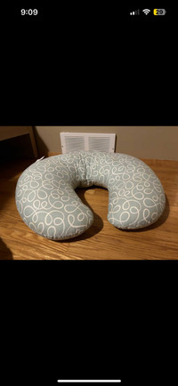 Breast Feeding Pillow