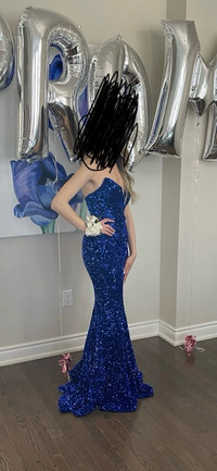 PORTIA AND SCARLETT ROYAL BLUE SEQUIN PROM DRESS
