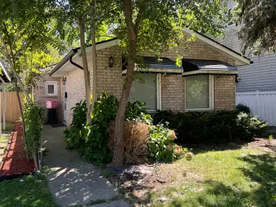 For Rent: 3 Bedroom, 1 Bath Home Bright and clean one-story home with central heat/AC, a cute backya...