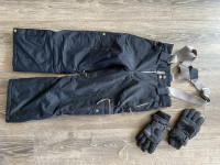 Boys Firefly snow pants size S (+ Kombi insulated gloves $20)