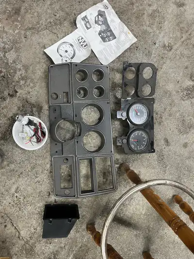I have parts from my 1978 Chevy C 10 left over from after I sold it. I have butterfly windows that w...
