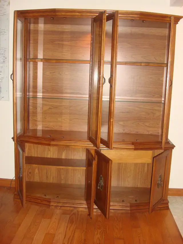 Hutch/Cupboard Cabinet in Hutches & Display Cabinets in Peterborough - Image 3